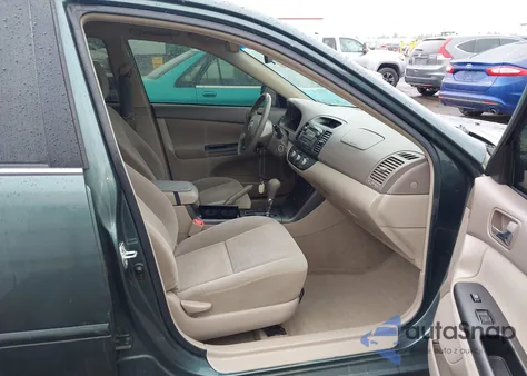 2005 Toyota Camry Le из США, поврежденный, VIN 4T1BE32KX5U066853